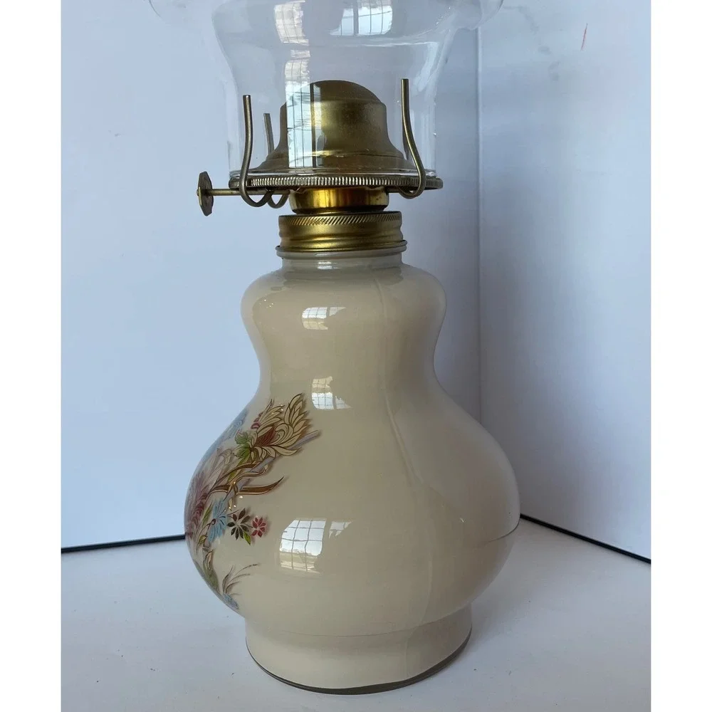 Vintage 1980 Kaadan Ltd Hurricane Oil Lamp Floral Design Cream Glass Brass 14